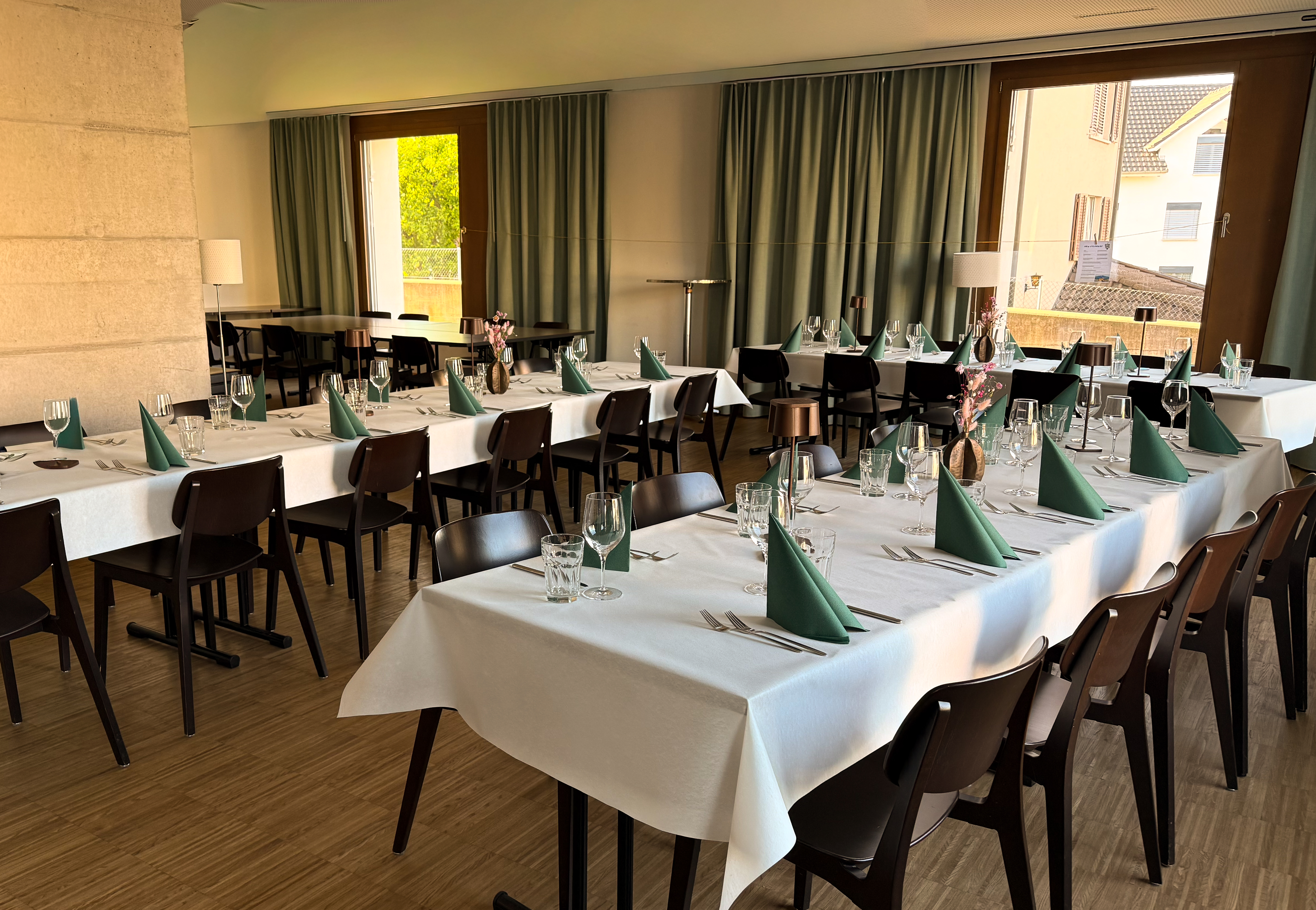 Restaurant Hall